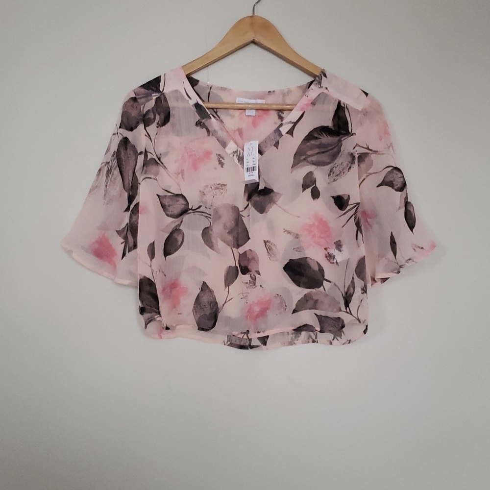 New York & Company Sheer Cropped Floral Blouse XS NWT
